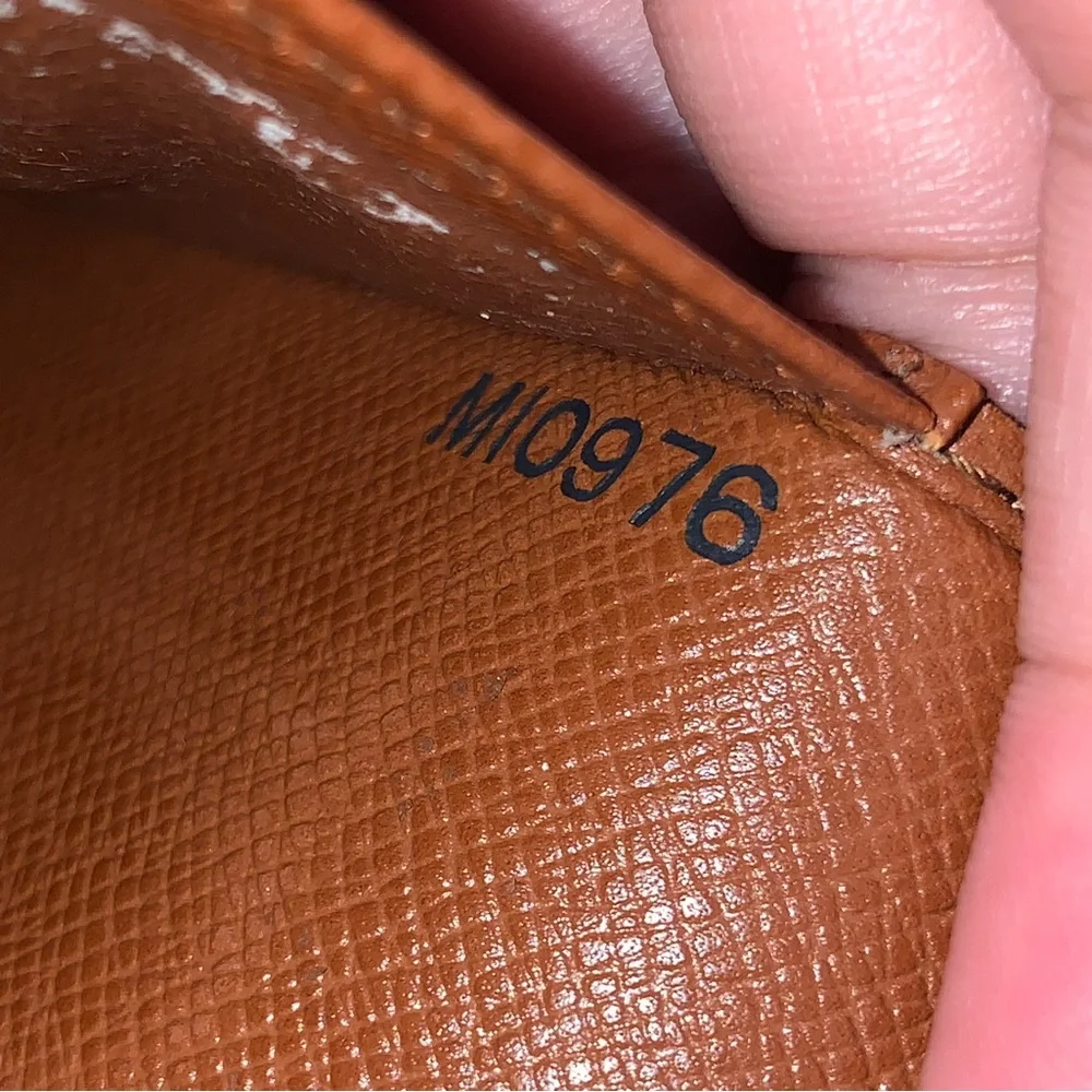 Sold❌❇️❇️Classic LV Monogram Long Wallet #2❇️❇️ - Picture 7 of 15